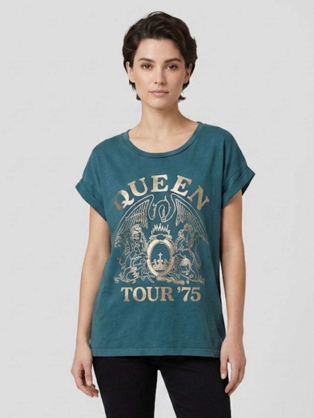 Letluv Queen Graphic T Shirt